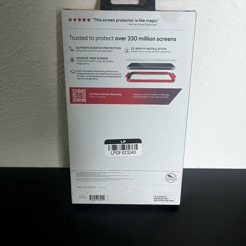 Zagg Glass Elite protect iPhone 15 pro Max